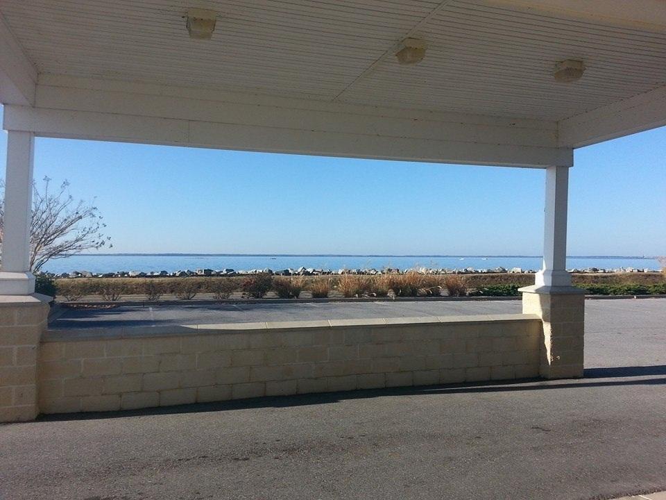Island Inn & Suites, Ascend Hotel Collection Piney Point Buitenkant foto